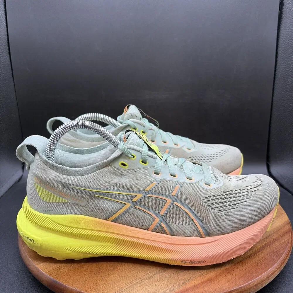Asics Gel-Kayano 31 Women's Size 9 Running Shoes Green Sneakers 1012B744